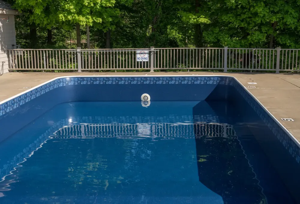 Remplacement liner près de Bouliac